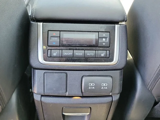 2022 Subaru Ascent Limited - Photo 17