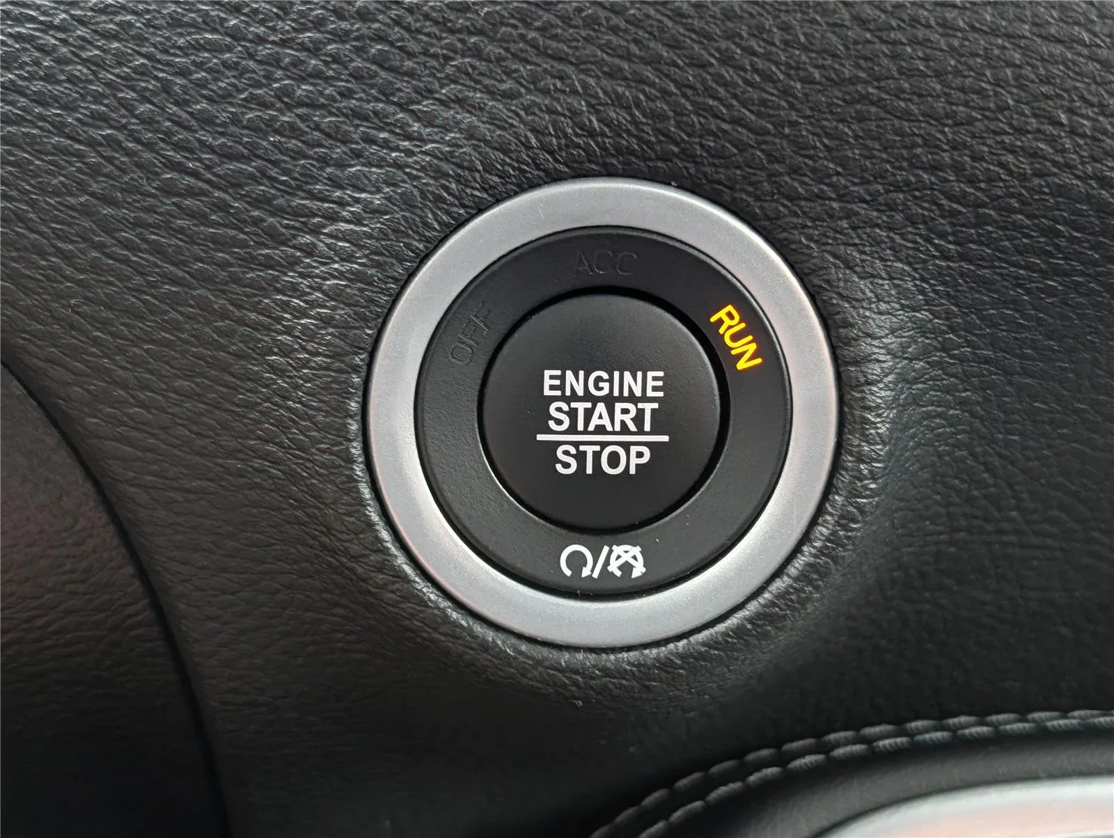 Used 2022 Frostbite Dodge R/T image 26