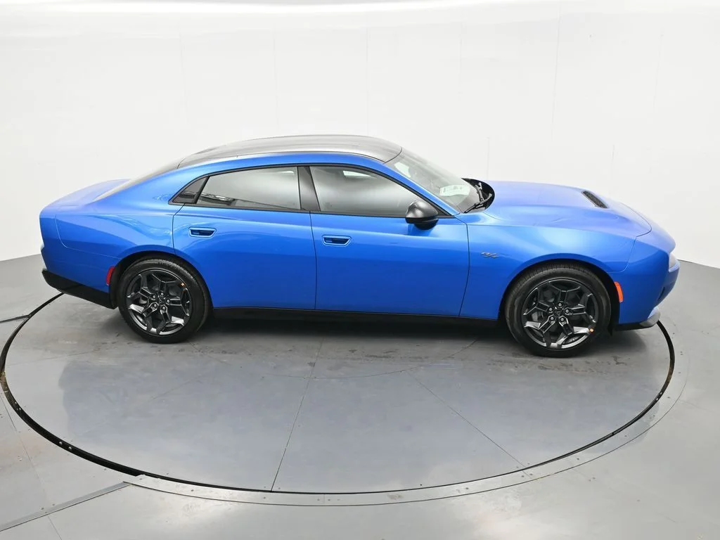 New 2026 Bludicrous Exterior Paint Dodge R/T image 26