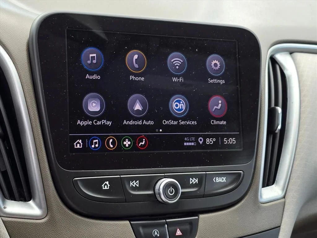 Used 2022 Gray Chevrolet LT image 20