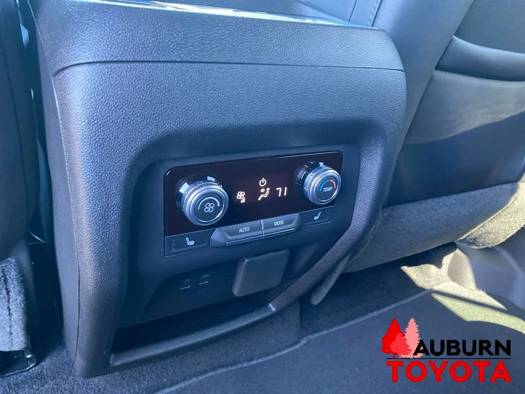 Used 2026 Summit White GMC Elevation image 31