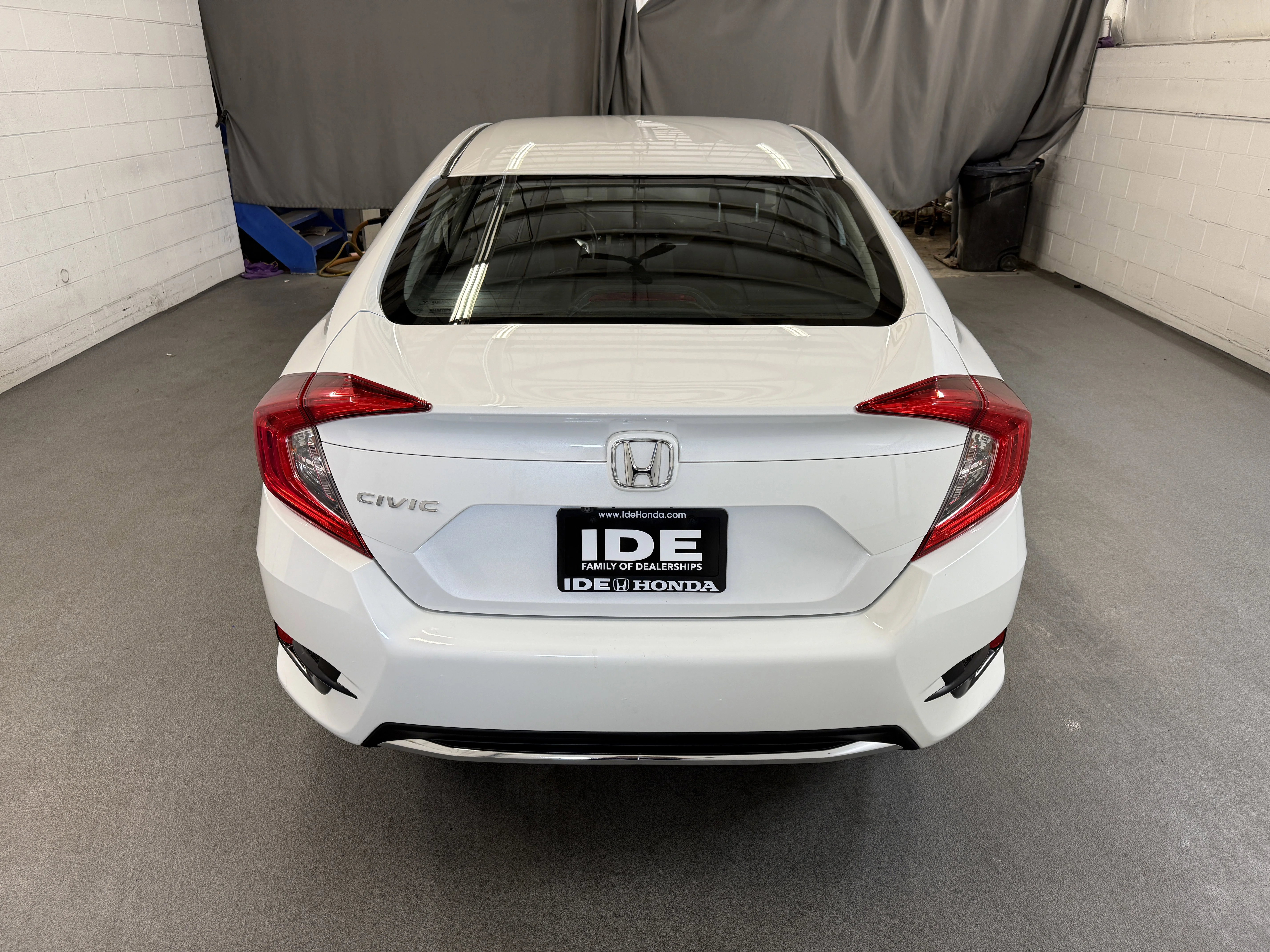Certified Used 2019 Platinum White Pearl Honda LX image 7