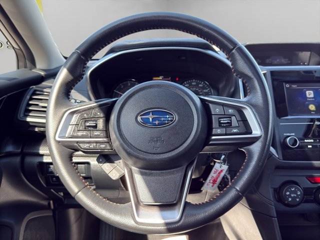 Used 2018 Ice Silver Metallic Subaru Premium image 10