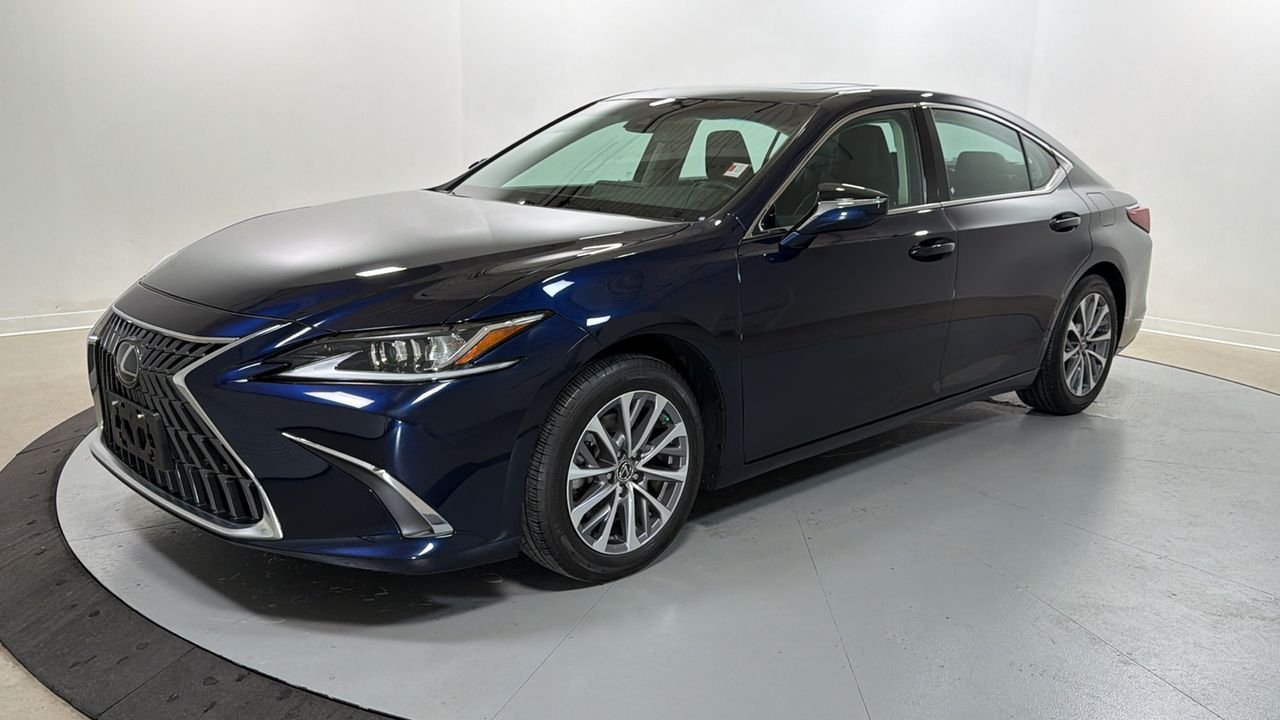 2022 Lexus ES