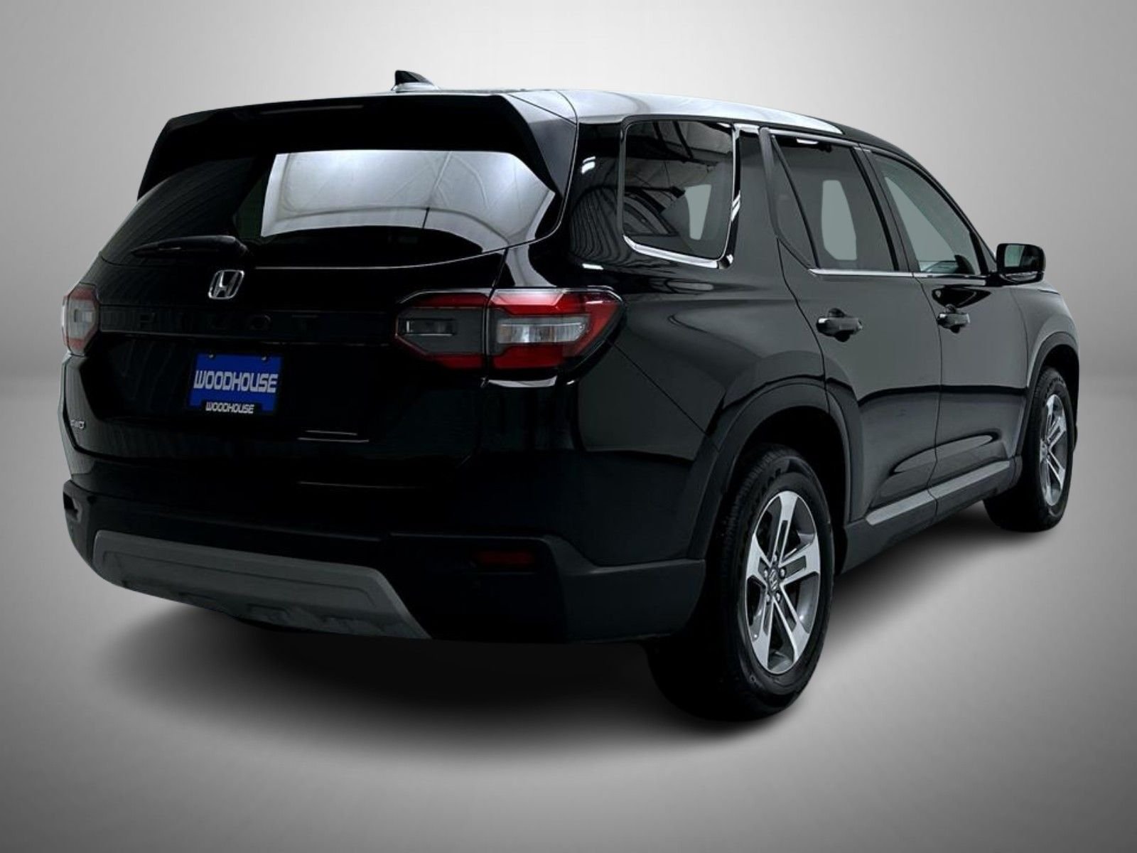 Used 2025 Black Honda EX-L image 5