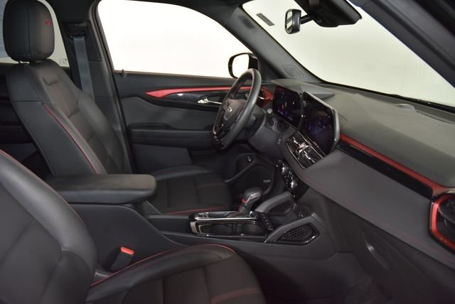 Used 2025 Black Chevrolet RS image 16