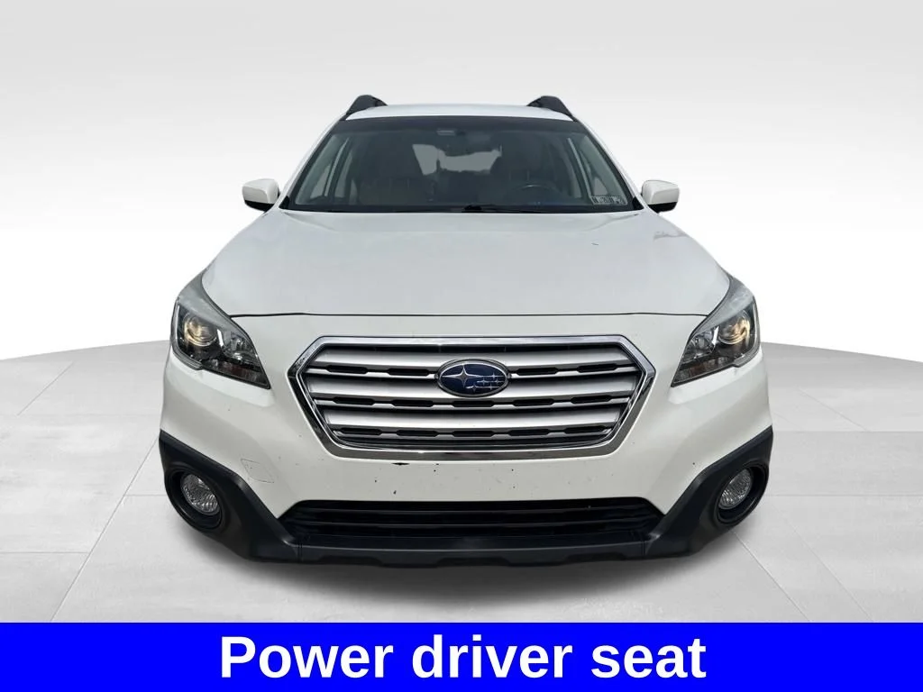 Used 2017 White Subaru 2.5i Premium image 6