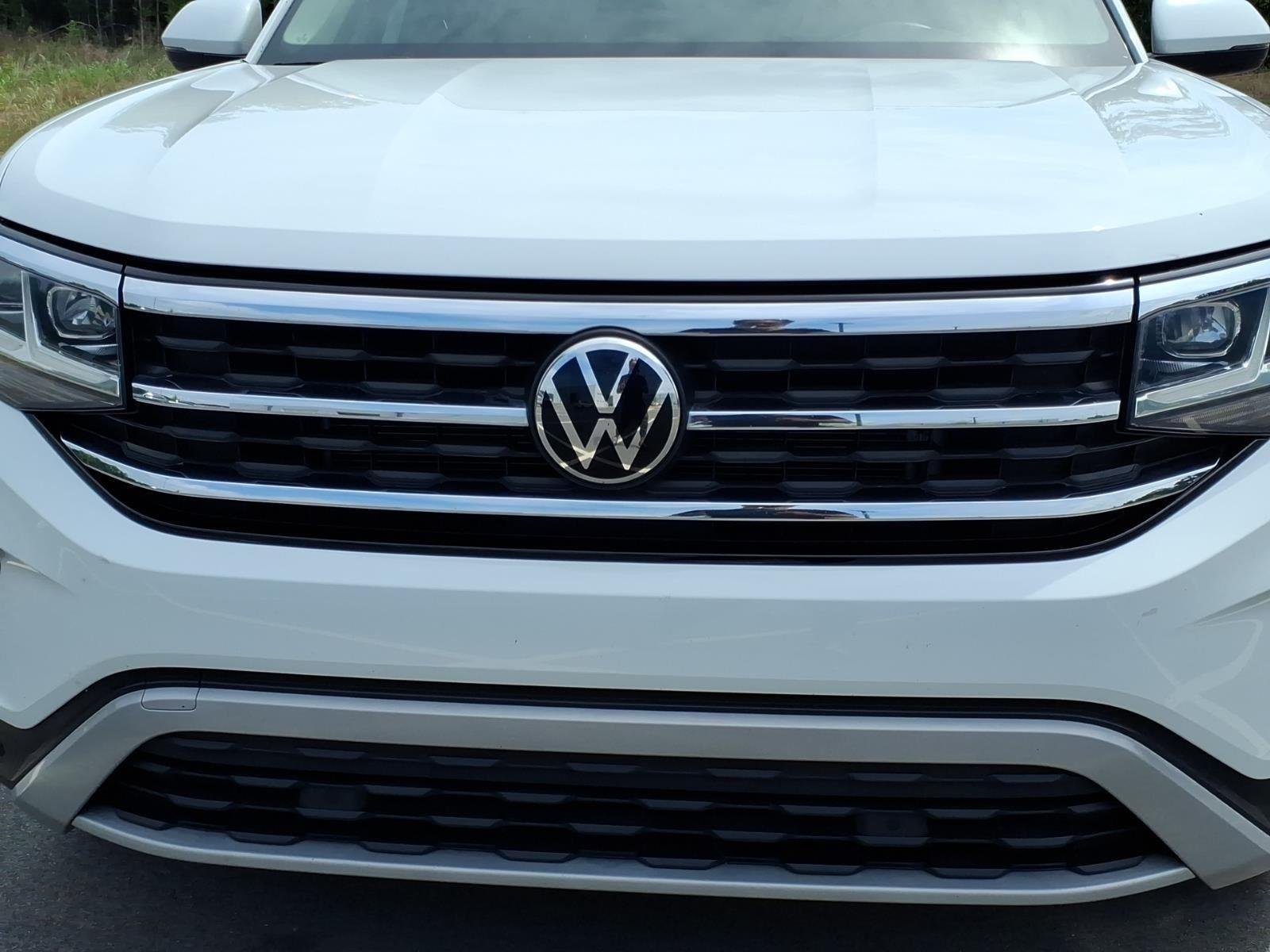 Used 2023 Pure White Volkswagen 2.0T SE w/Technology image 15