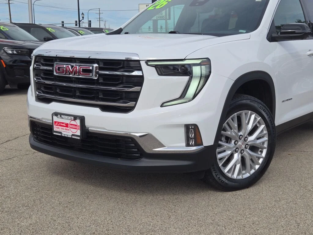 Used 2026 White GMC Elevation image 2