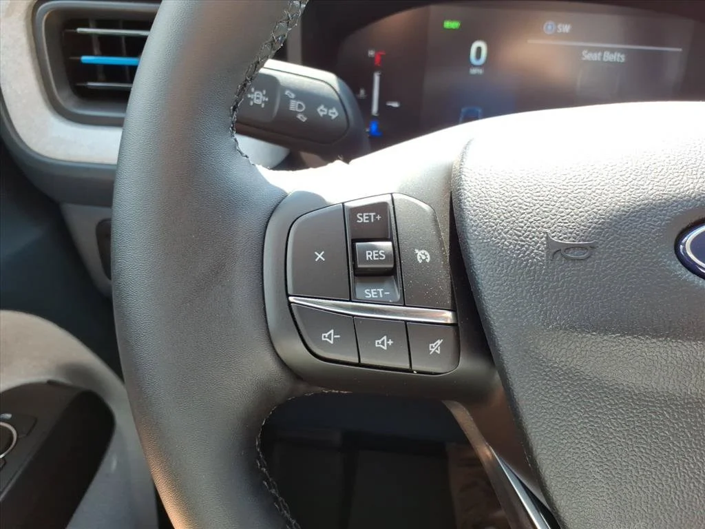 New 2026 Azure Gray Metallic Tri-Coat Ford XLT image 20