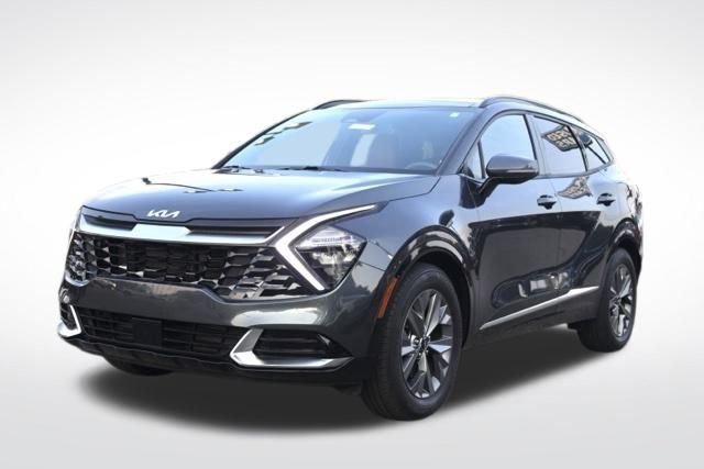 Used 2023 Gray Kia SX image 4