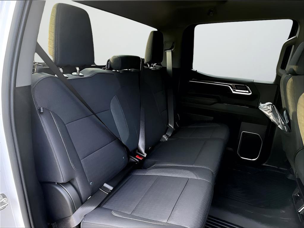 New 2026 Chevrolet Silverado 1500 LT 4D Crew Cab