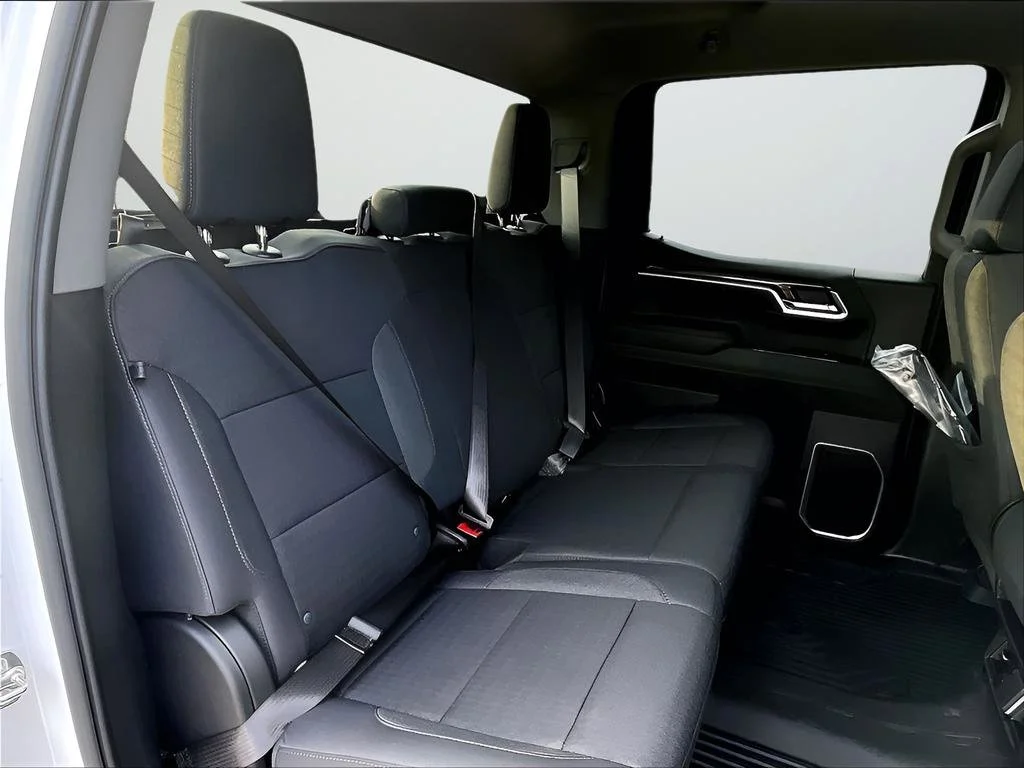 New 2026 Chevrolet Silverado 1500 LT 4D Crew Cab