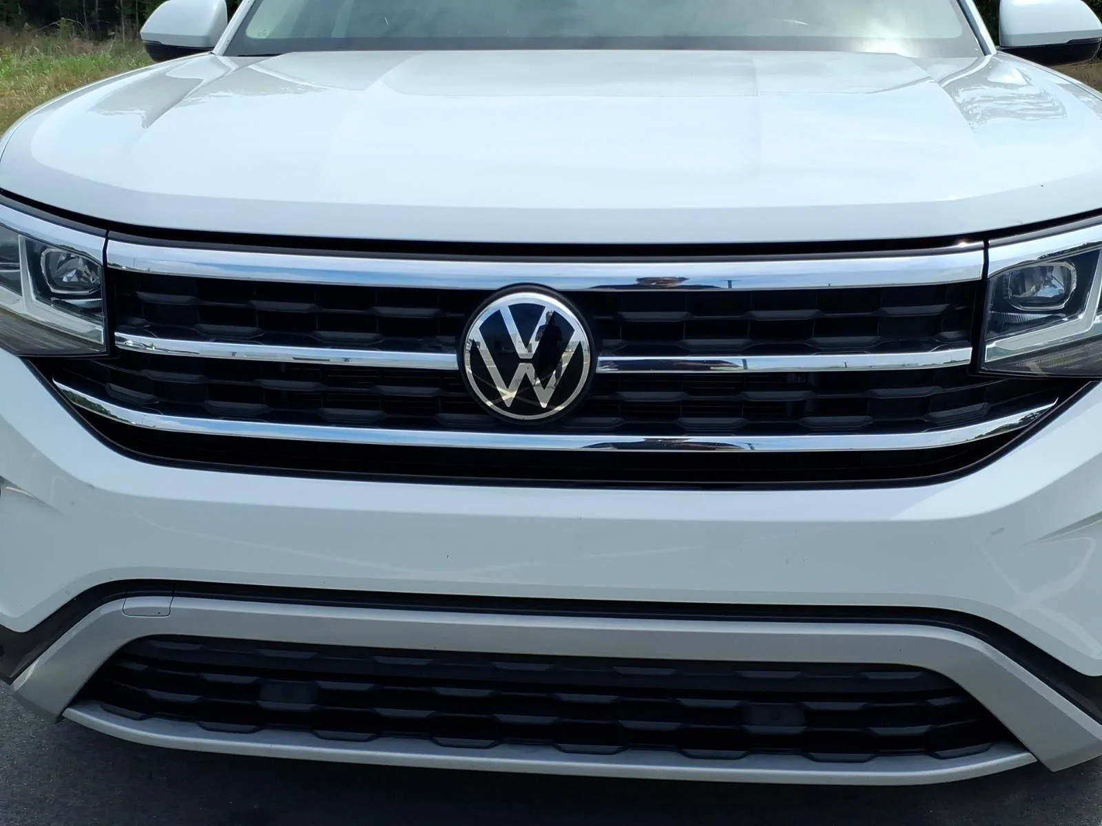 Used 2023 Pure White Volkswagen 2.0T SE w/Technology image 15
