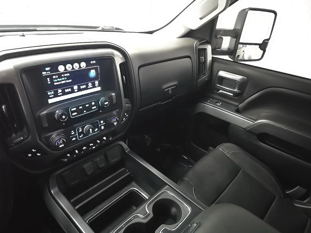 Used 2019 Black Chevrolet LTZ image 26