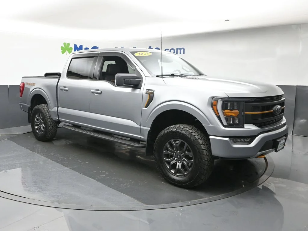Used 2023 Silver Ford Tremor image 2