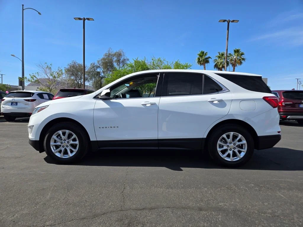 Used 2020 SUMMIT WHITE Chevrolet LT image 3