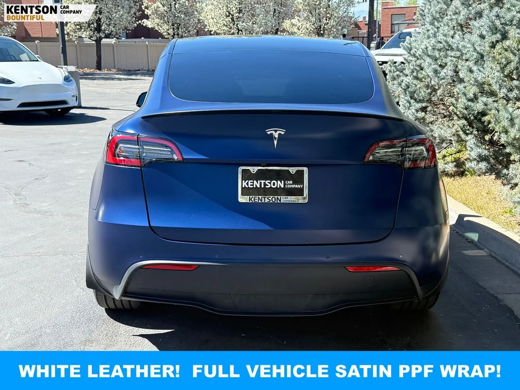 Used 2022 Blue Tesla Performance image 6