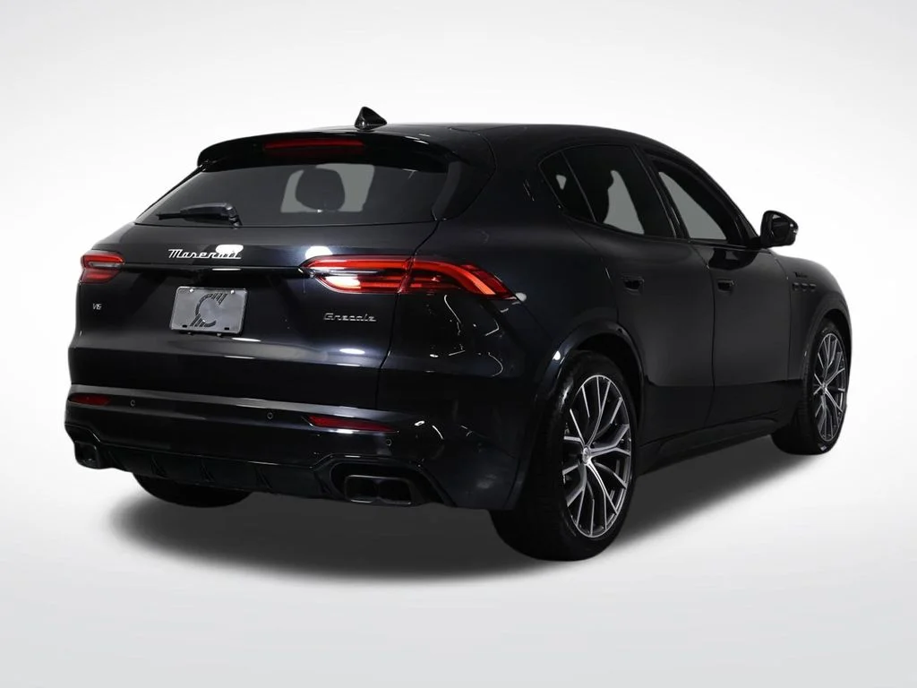 New 2026 Nero Noctis Black Maserati Modena image 5