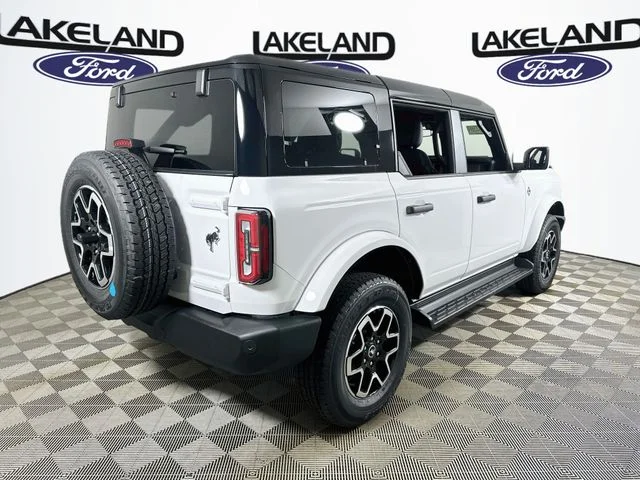 New 2026 Ford Bronco Outer Banks