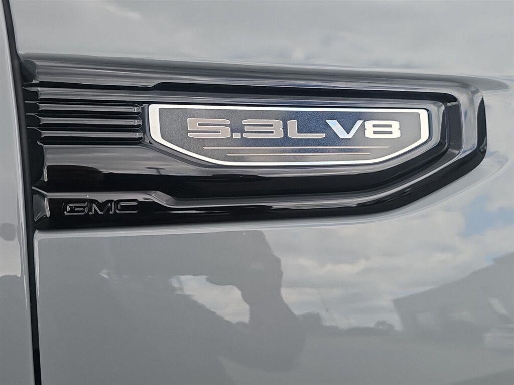 Used 2024 Thunderstorm Gray GMC Elevation image 21