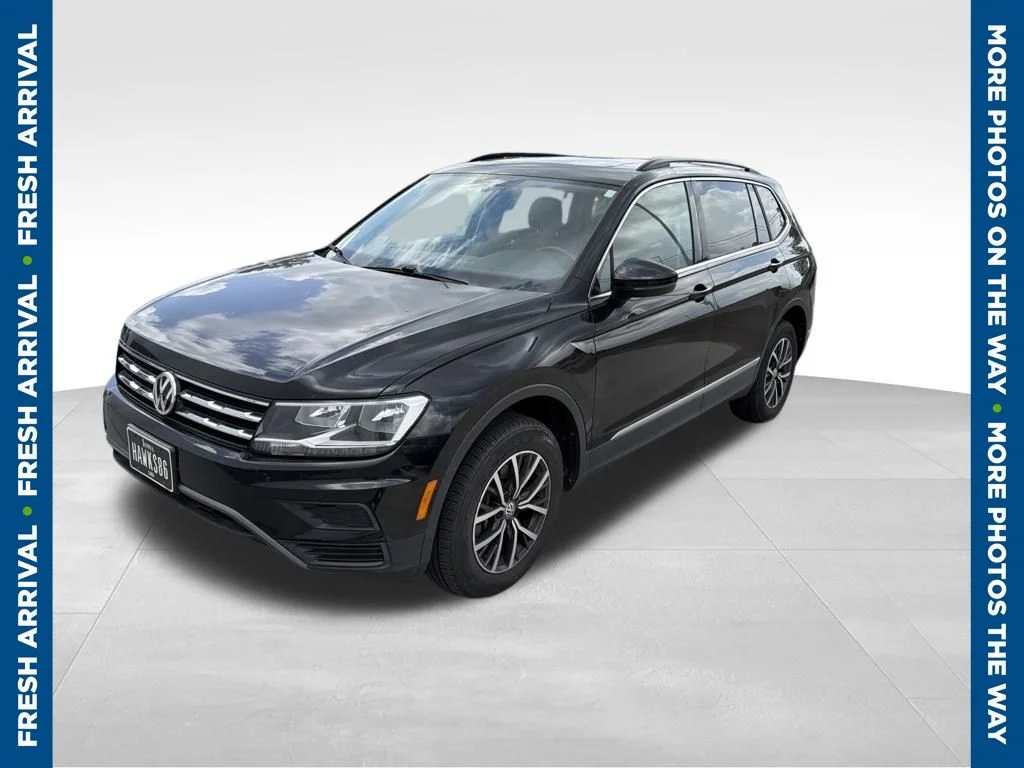 Used 2020  Volkswagen 2.0T SE image 1