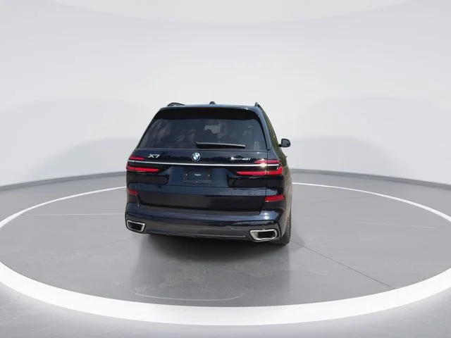 Used 2023 Black BMW xDrive40i image 10
