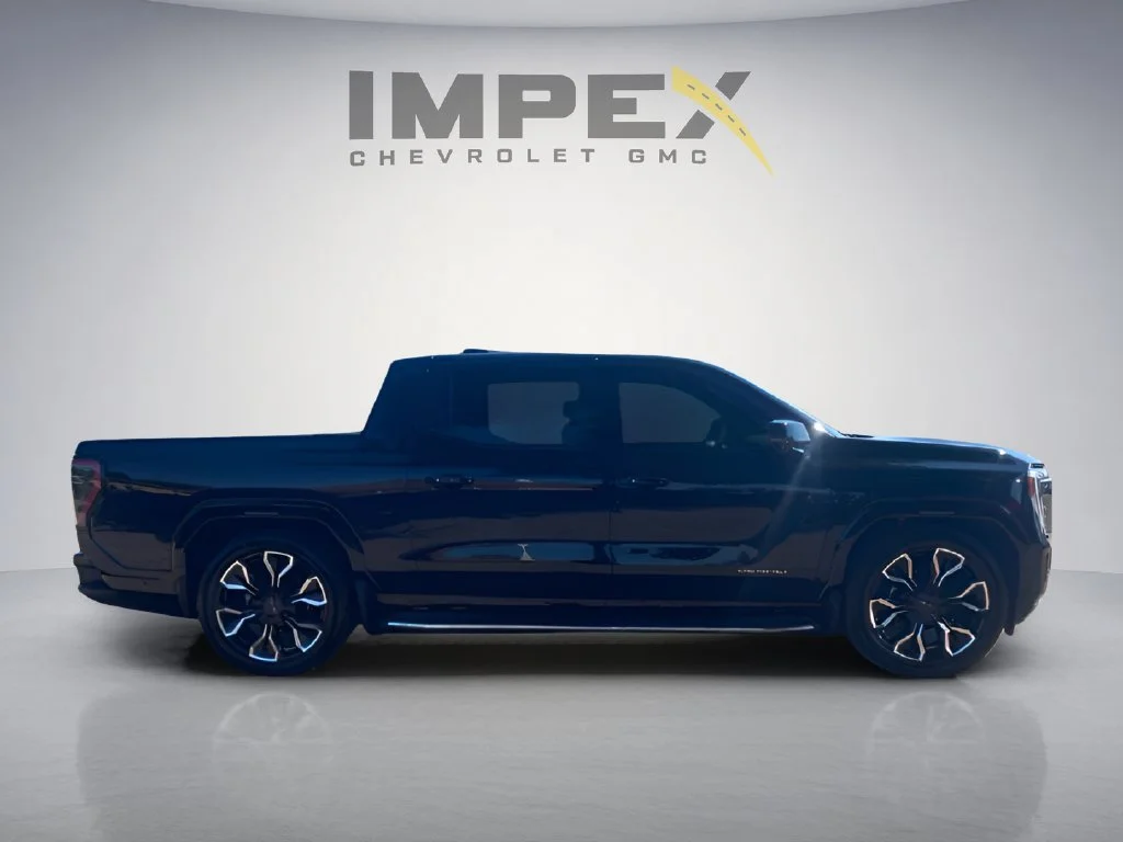 Used 2025 Onyx Black GMC Max Range Denali image 7