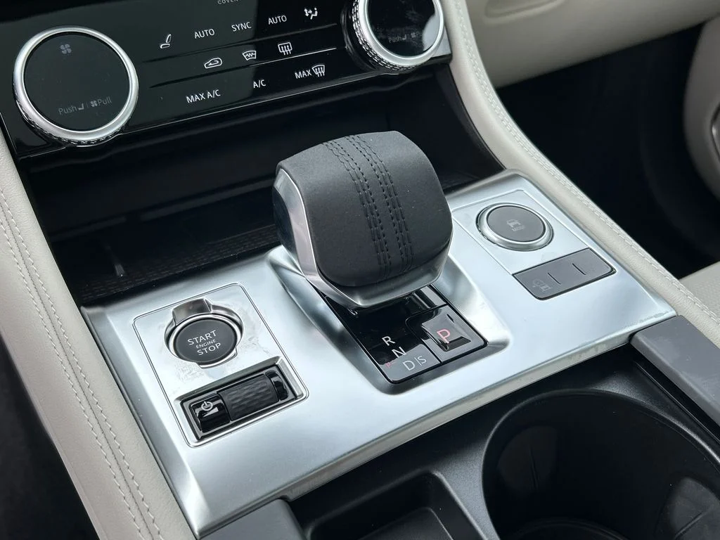 2026 Jaguar F-Pace R-Dynamic S - Photo 18