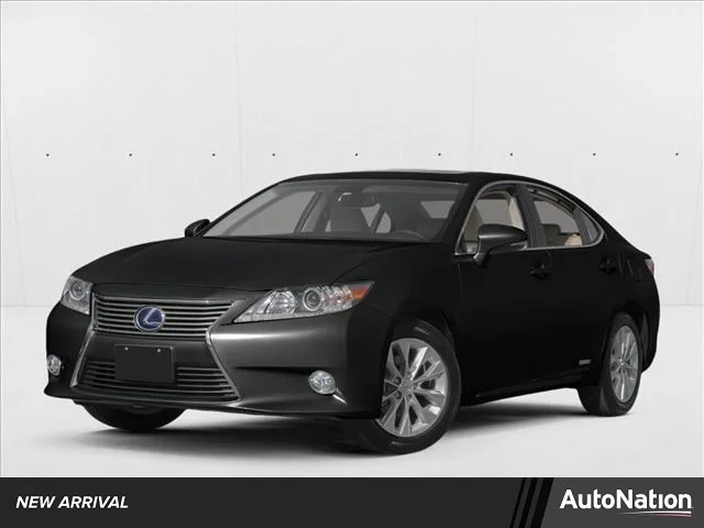 2013 Lexus ES 350 300h's photo
