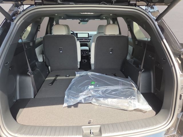 New 2026 Black Kia X-Line SX Prestige image 26