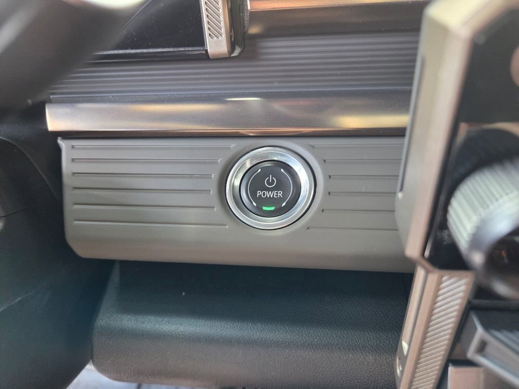 Used 2024 Tide Metallic (Ice Blue) GMC 2X image 28