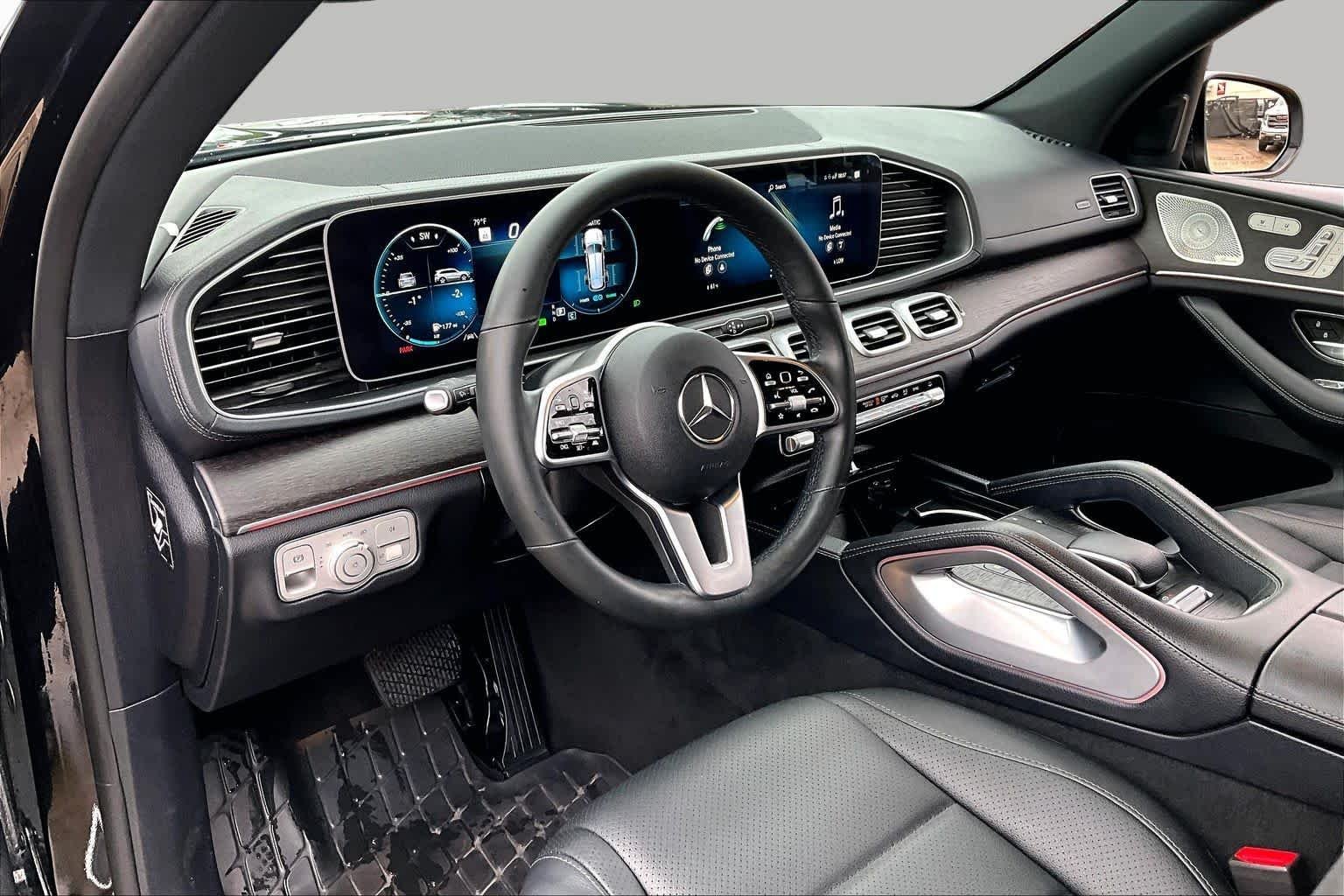 Used 2022 Black Mercedes-Benz GLS 450 image 18