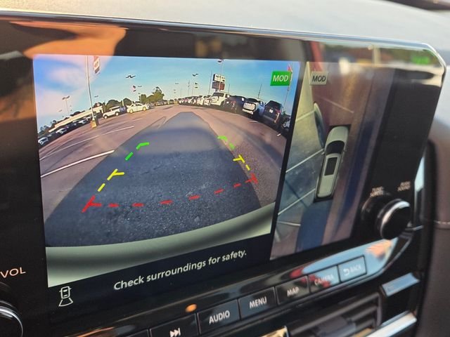 Used 2024 Scarlet Ember Nissan SL image 21
