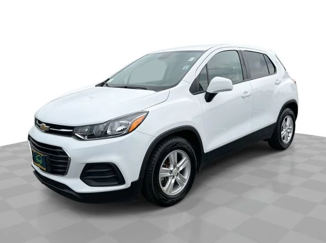 2020 Chevrolet Trax LS's photo