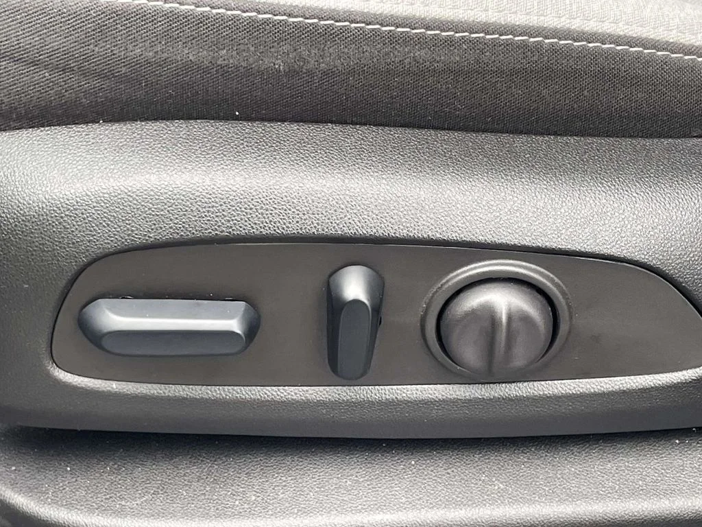 Used 2024 Gray Chevrolet LS image 26