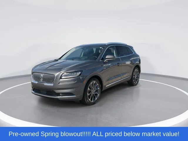 Used 2022 Gray Lincoln Reserve image 4
