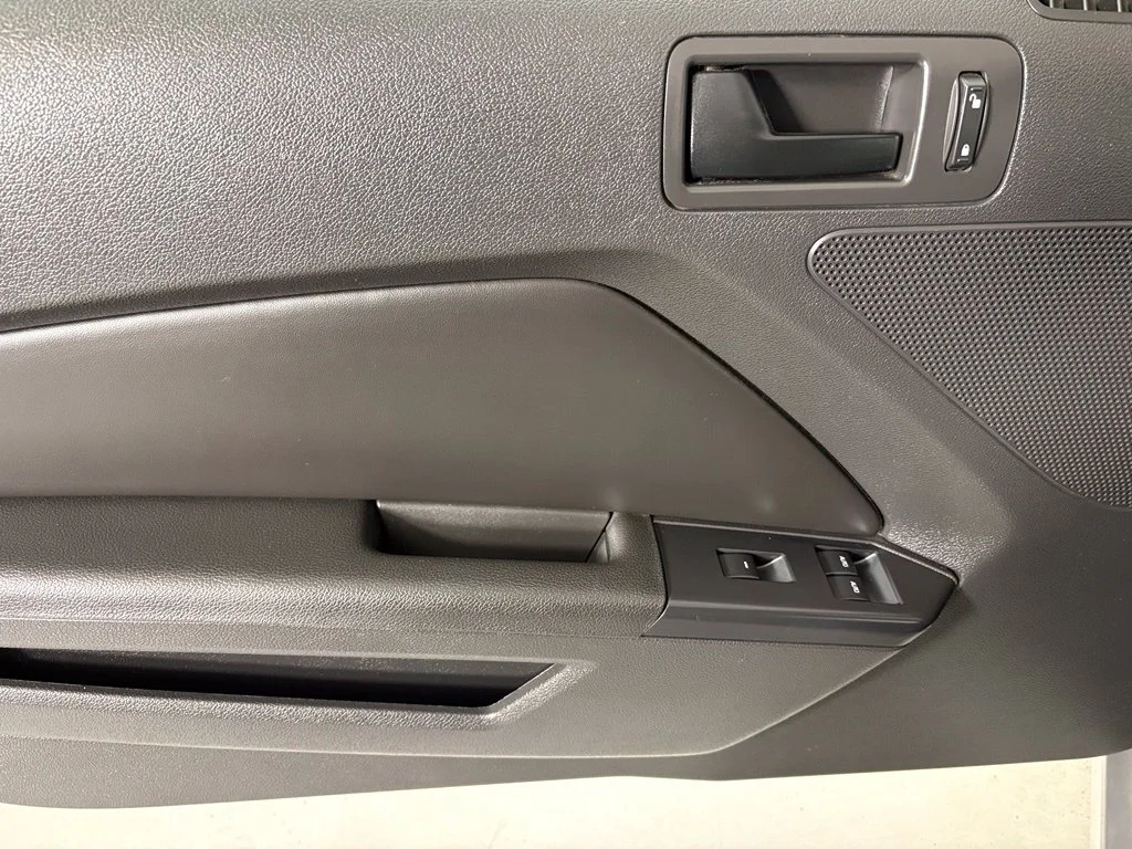 Used 2014 Silver Ford GT image 16