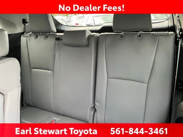 Certified Used 2025 Silver Toyota XLE image 19