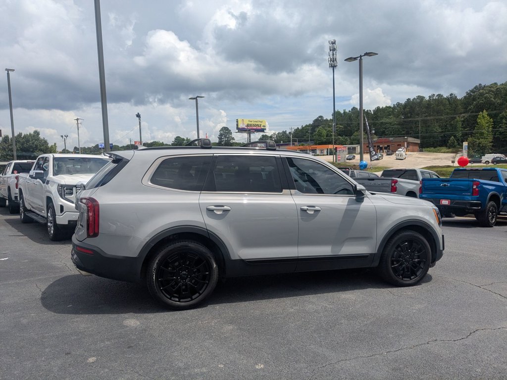 Used 2021 Wolf Gray Kia SX image 4