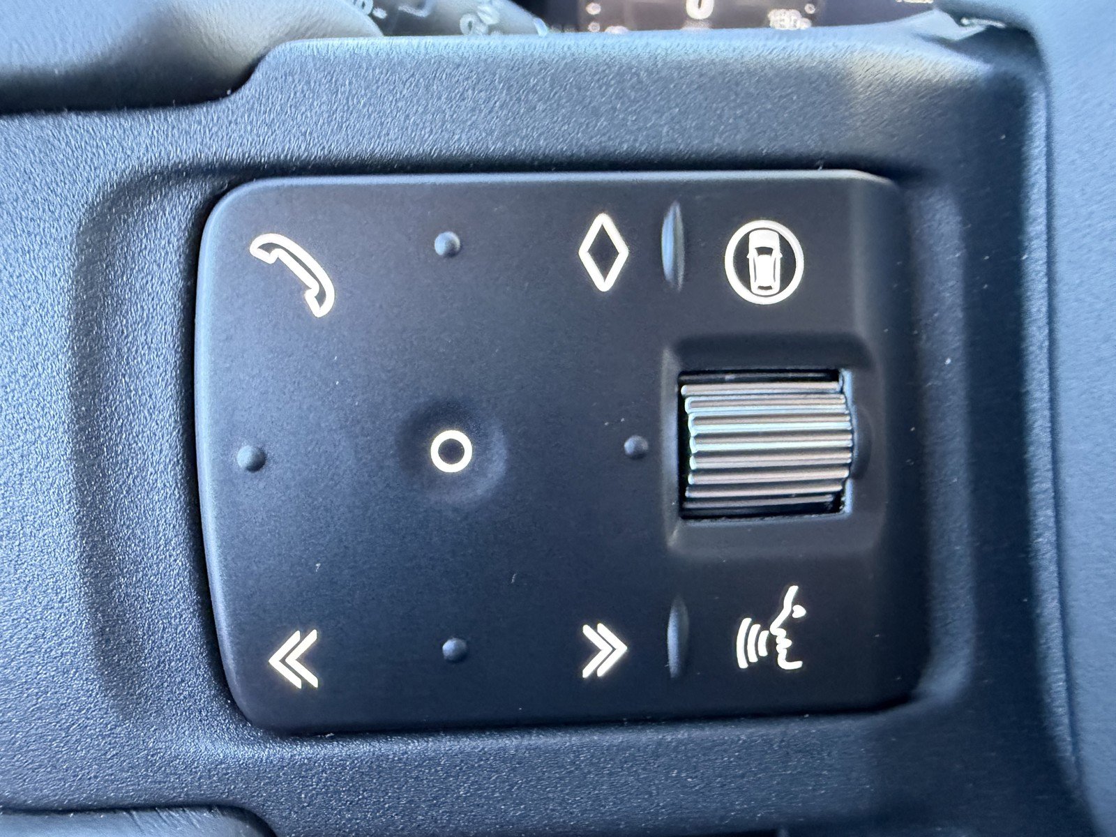 2026 Land Rover Defender X - Photo 11