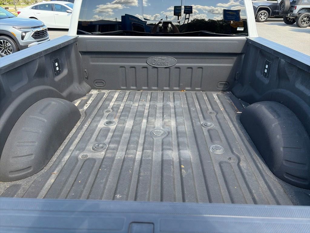 Used 2024 White Ford Limited image 5