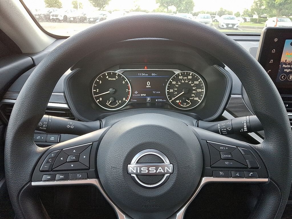New 2026 Super Black Nissan 2.5 SV image 9
