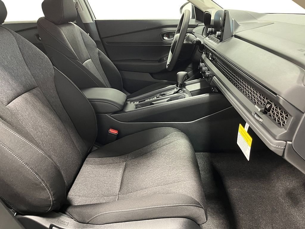 2025 Honda Accord SE - Photo 26