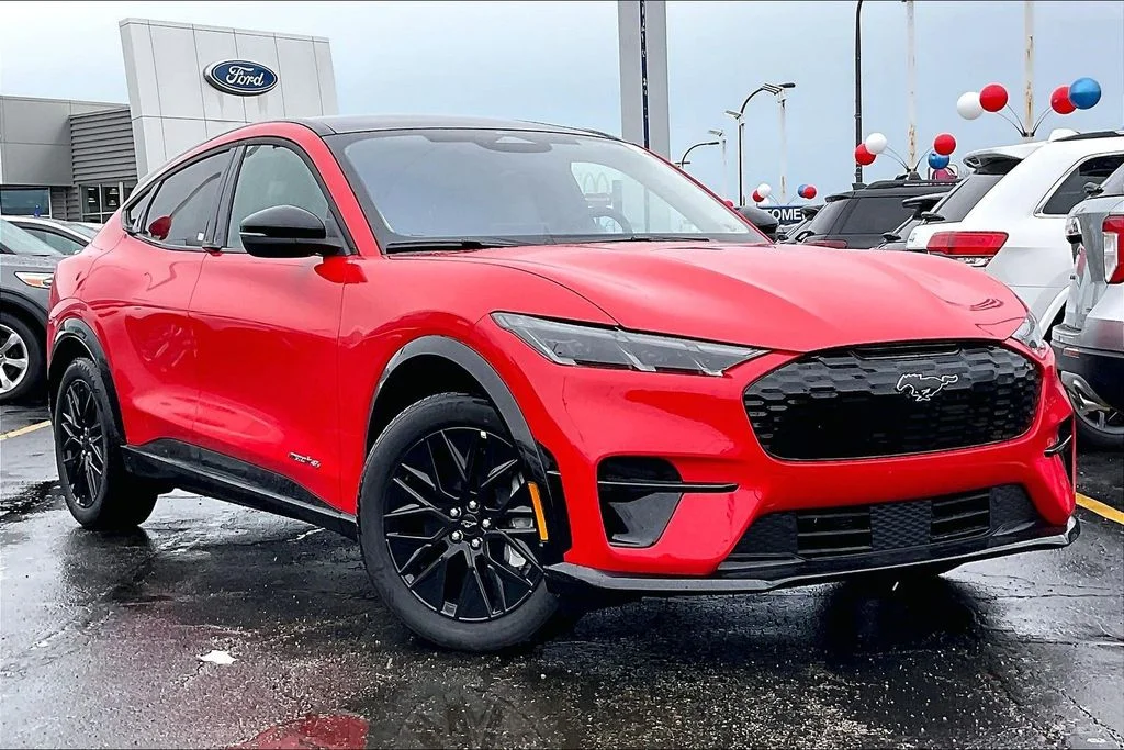 New 2026 Race Red Ford Premium image 13