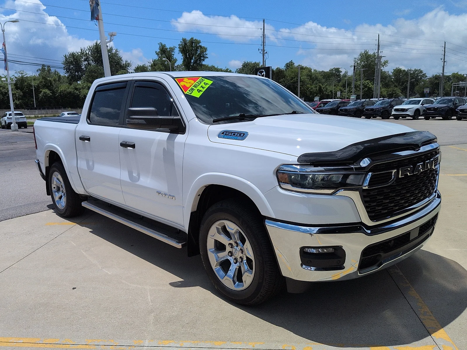 2025 RAM 1500 Big Horn/Lone Star 4x4 Crew Cab 5'7's photo