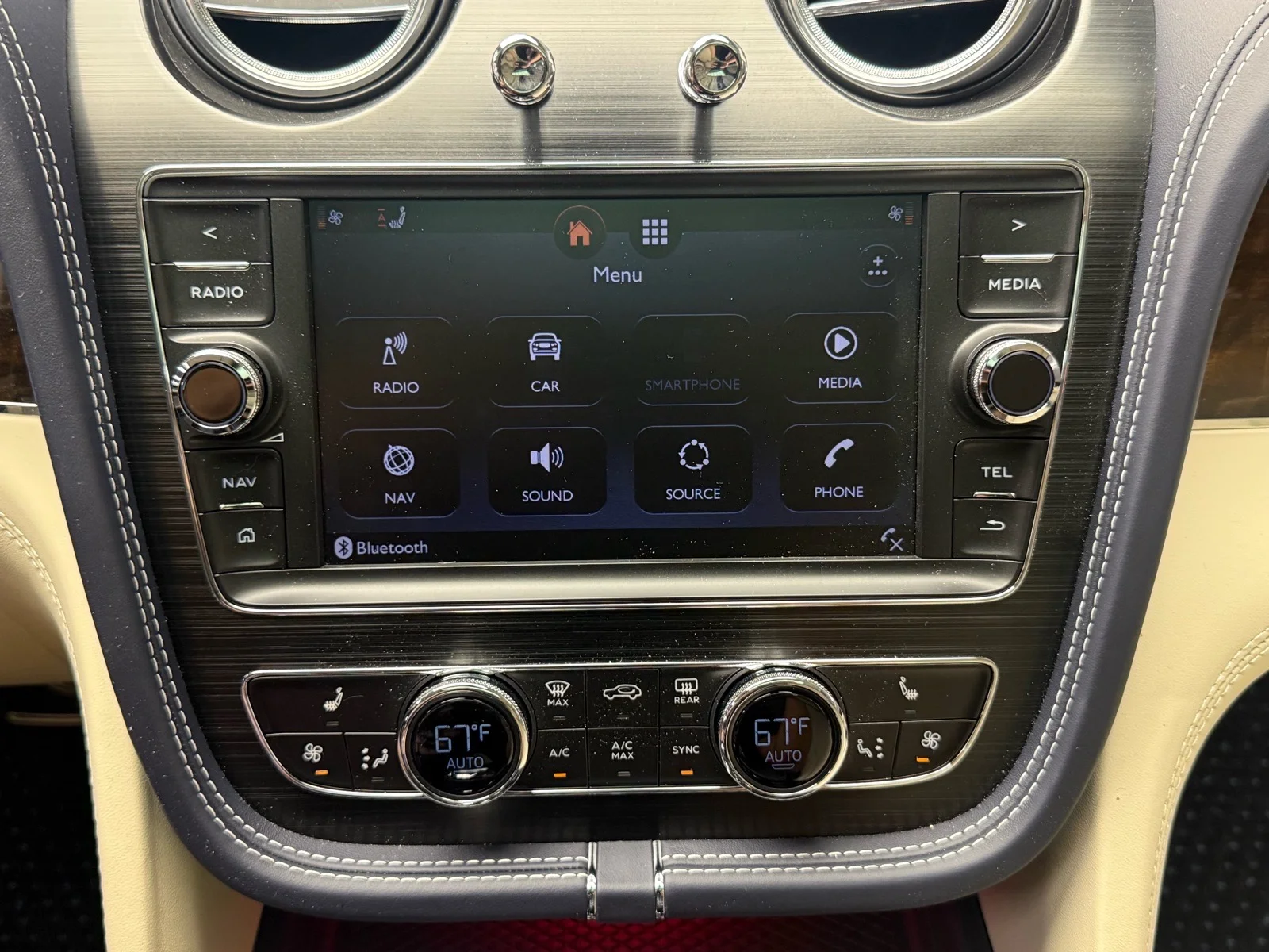 Used 2019 Dk. Blue Bentley V8 image 16