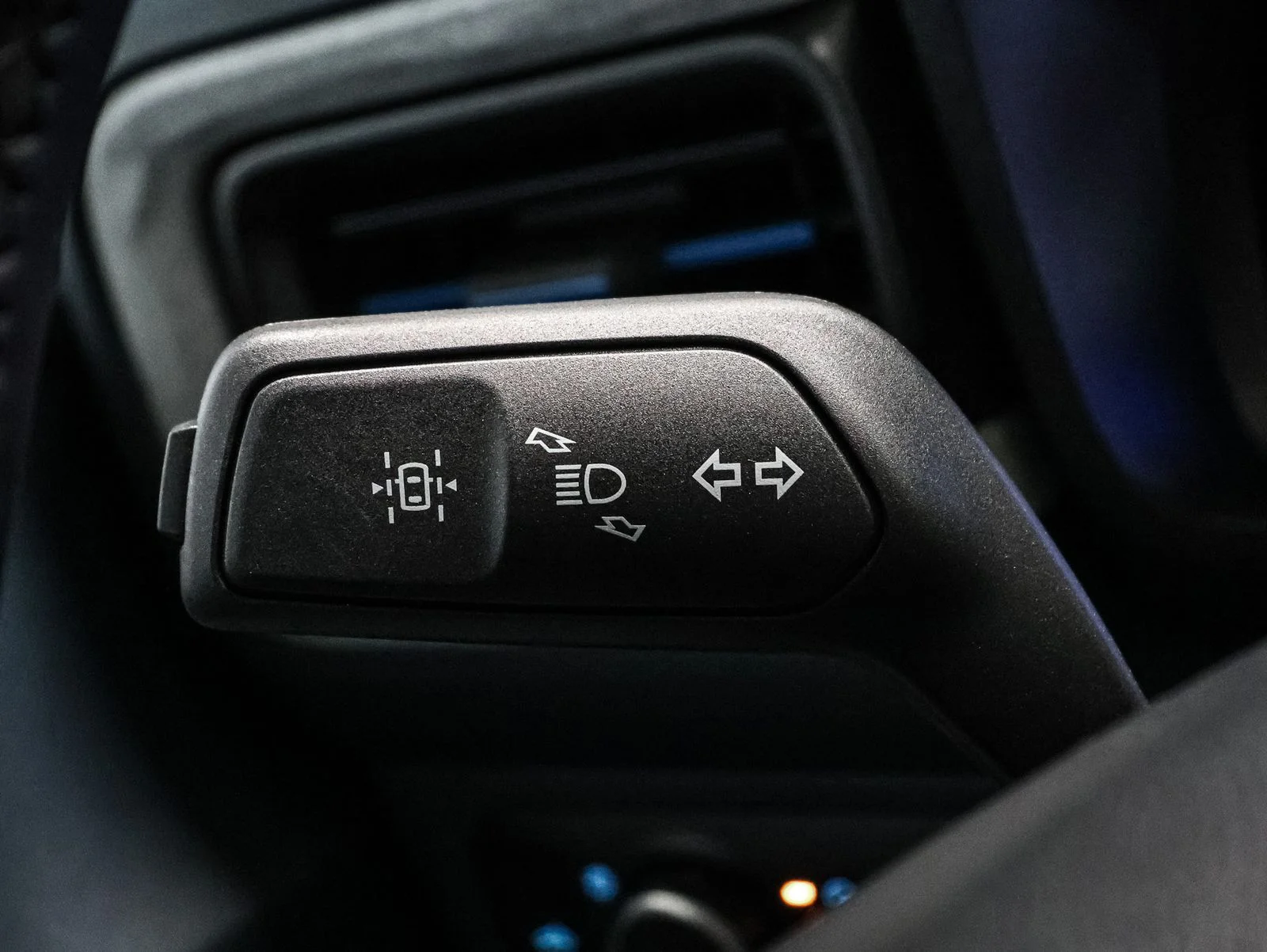 New 2026 Gray Ford XLT image 37