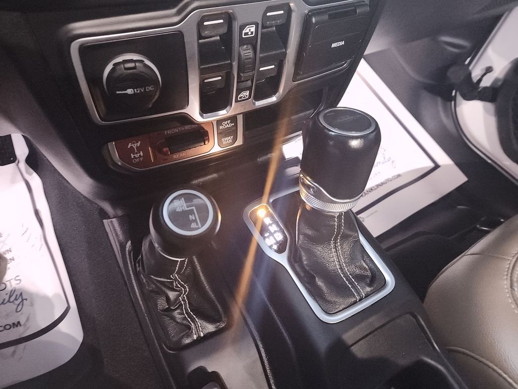 Used 2020 White Jeep Rubicon image 20