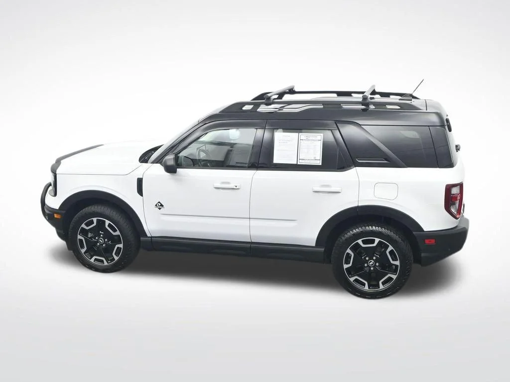 Used 2023 Oxford White Ford Outer Banks image 38
